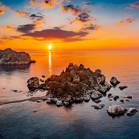 Апартаменты Climene *